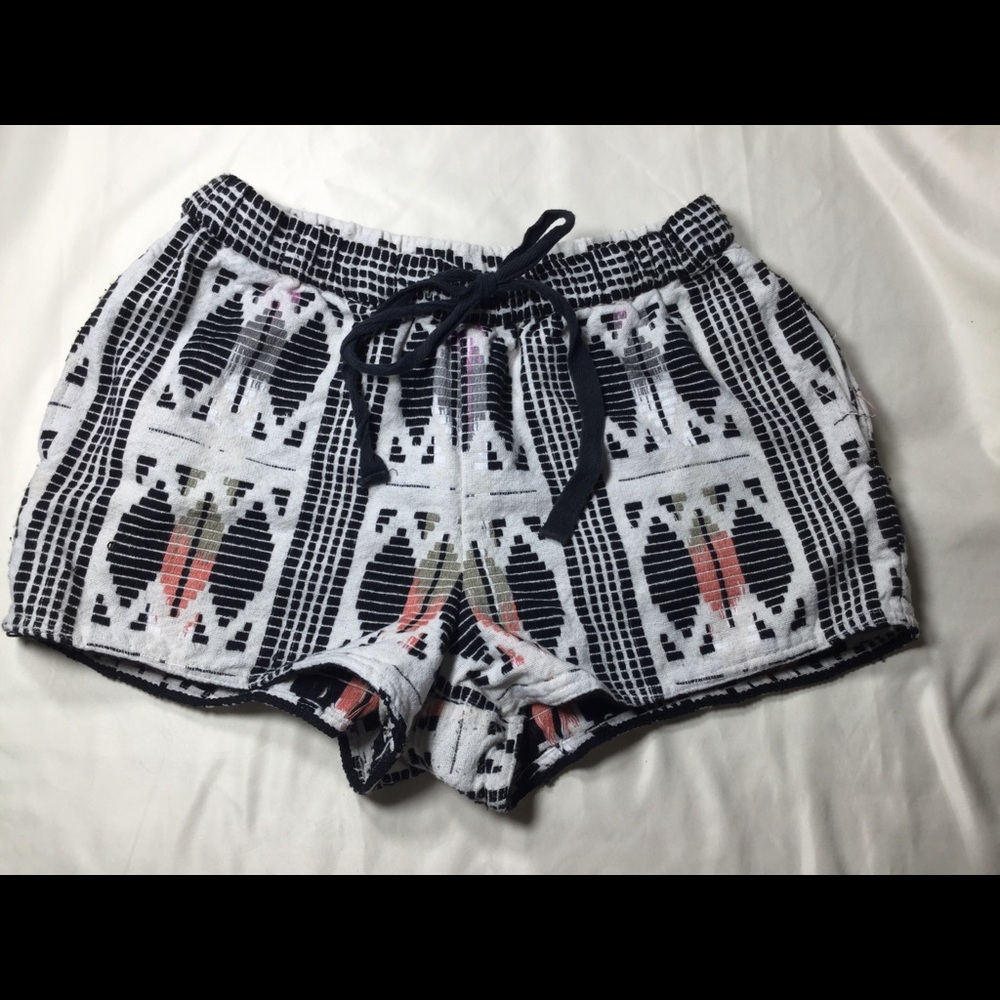 Saylor Abstract Nylah Cotton Shorts - S